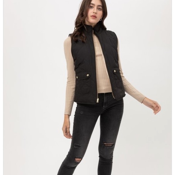 🖤REVERSIBLE QUILTED SLEEVELESS VEST - Picture 4 of 4